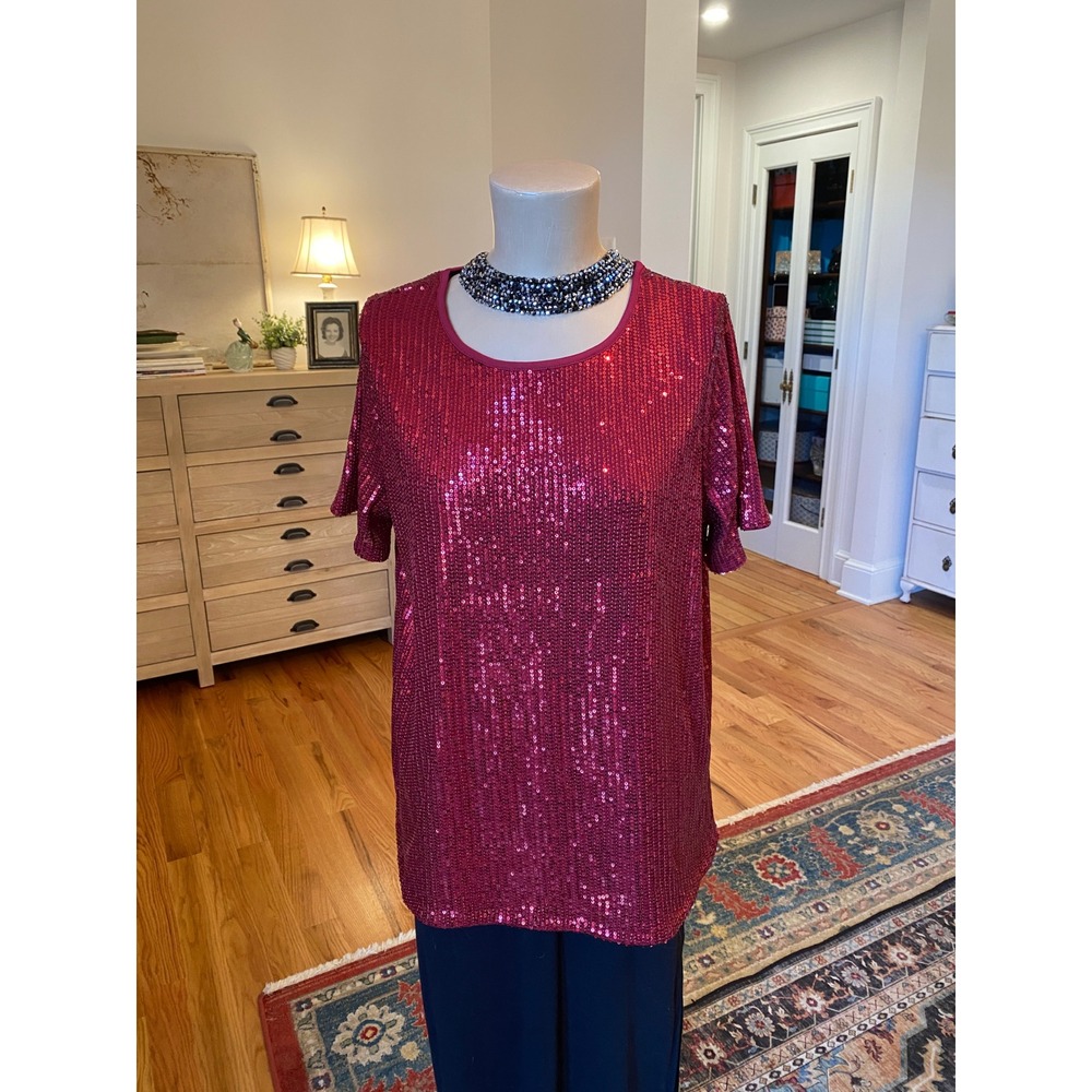 Brand New Wine Red Sequin Short Sleeve Lined Glam Top RN166212